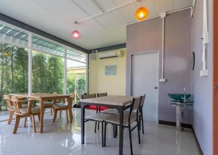 Wanderlust Hostel Bangkok